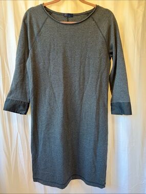 GAP Long Sleeve Heather Gray Shift Dress